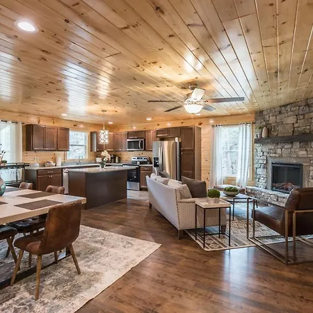 Brand New Luxury Cabin-Private Appalachian Retreat Gatlinburg Exterior photo