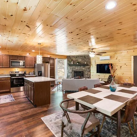 Brand New Luxury Cabin-Private Appalachian Retreat Gatlinburg Exterior photo