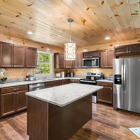 Brand New Luxury Cabin-Private Appalachian Retreat Gatlinburg Exterior photo
