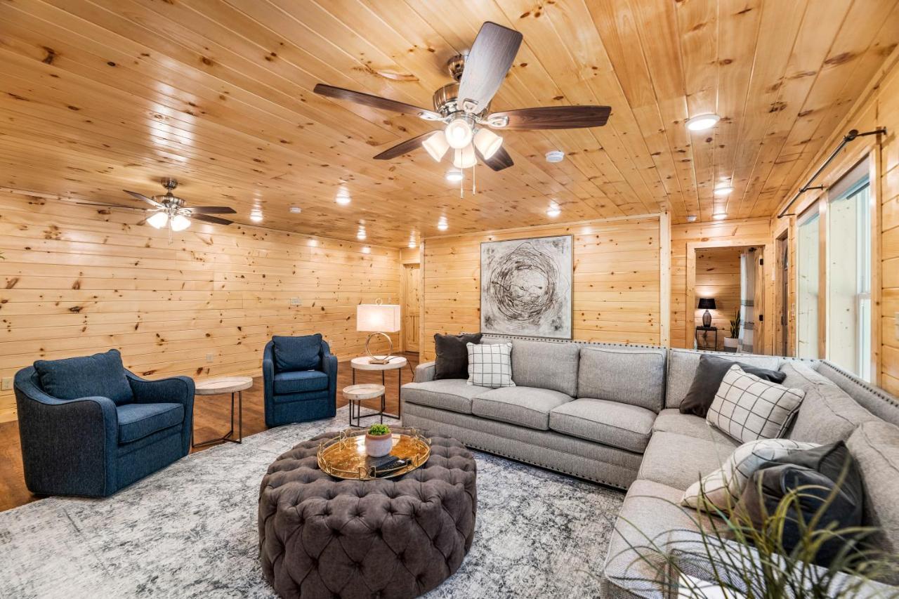Brand New Luxury Cabin-private Appalachian Retreat Holiday home Gatlinburg